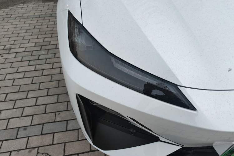Used Deepal S07 2025 Deepal Intelligent Driving AD PRO Range-Extended Version Right Front Headlight