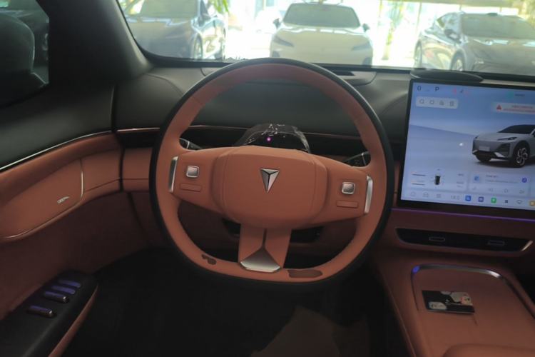 Used Deepal S07 2025 215Max Deep Blue Intelligent Driving AD PRO Range-Extended Version Steering Wheel