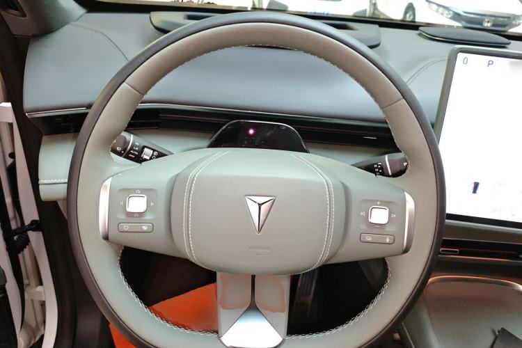 Used Deepal S07 2025 520Max Huawei Qiankun Intelligent Driving ADS SE Pure-Electric Version Steering Wheel