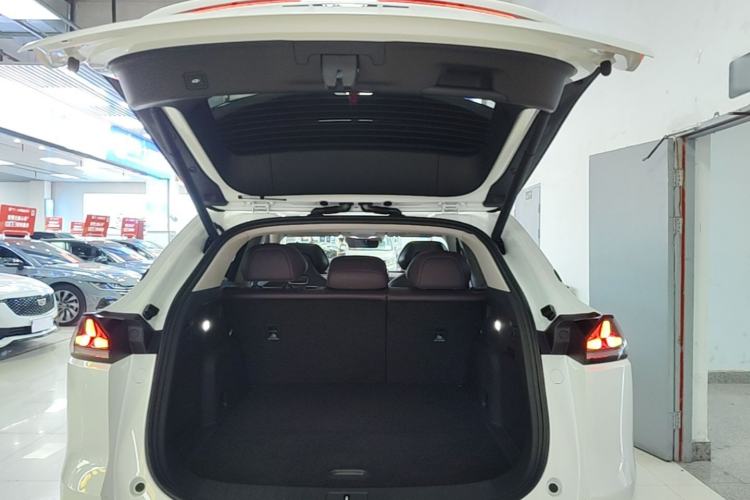 Used Deepal S07 2025 285Max Huawei Qiankun Intelligent Driving ADS SE Range-Extended Version Trunk