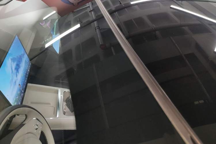 Used Deepal S07 2025 285Max Huawei Qiankun Intelligent Driving ADS SE Range-Extended Version Roof
