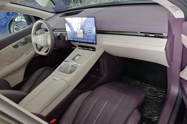 Used Deepal S07 2026 230Ultra with Huawei Qiankun ADS SE Edition Center Console