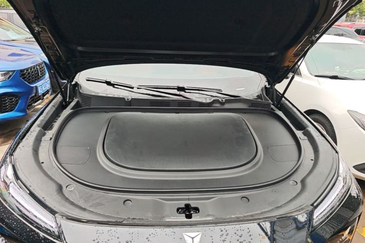 Used Deepal S07 2026 230Ultra with Huawei Qiankun ADS SE Edition Engine Bay