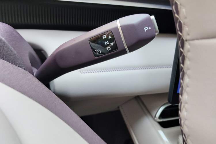 Used Deepal S07 2026 Model 550Max Huawei Qiankun ADS SE Edition Gear Lever