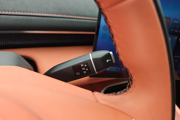 Used Deepal S07 2026 230Ultra with Huawei Qiankun ADS SE Edition Gear Lever