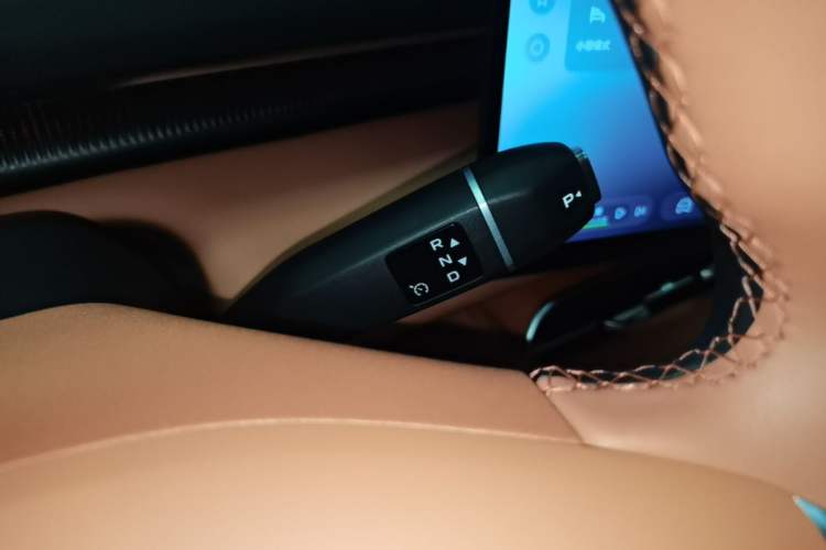 Used Deepal S07 2026 230Ultra with Huawei Qiankun ADS SE Edition Gear Lever