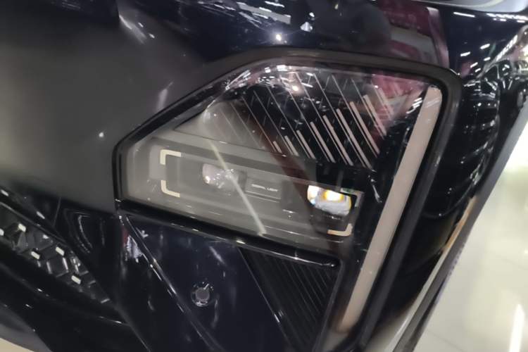 Used Deepal S07 2026 230Ultra with Huawei Qiankun ADS SE Edition Left Front Headlight