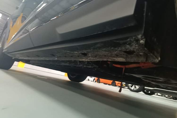 Used Deepal S07 2026 Model 230Max Huawei Qiankun ADS SE Edition Left Side Sill