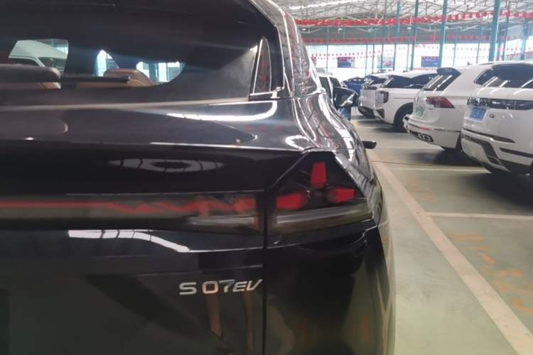 Used Deepal S07 2026 Model 630Max Huawei Qiankun ADS SE Edition Right Rear Taillight
