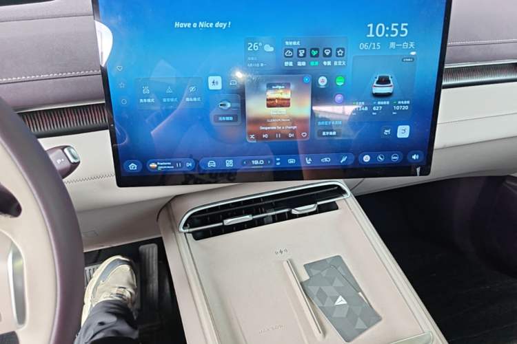 Used Deepal S07 2026 230Ultra with Huawei Qiankun ADS SE Edition Audio And AC Panel