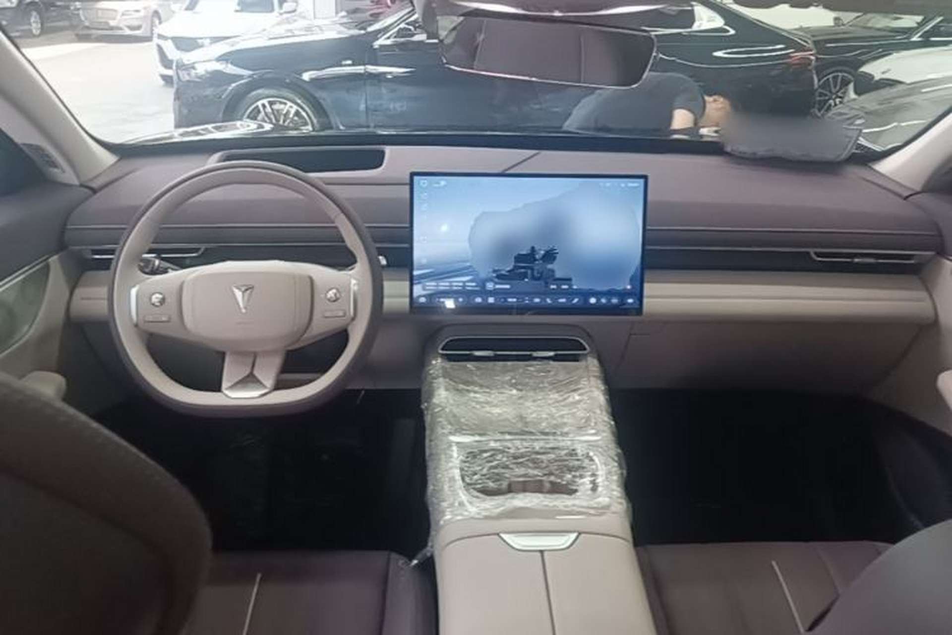 Used Deepal S07 2026 Model 550Max Huawei Qiankun ADS SE Edition Center Console