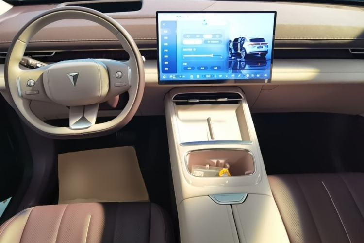 Used Deepal S07 2026 230Ultra with Huawei Qiankun ADS SE Edition Center Console