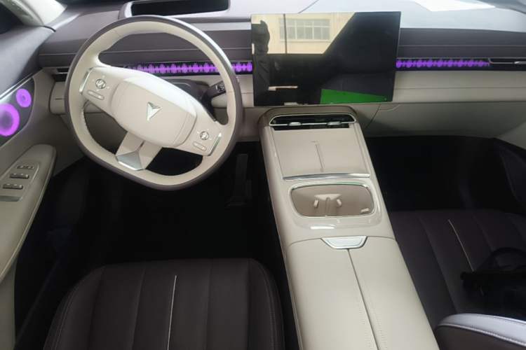Used Deepal S07 2026 230Ultra with Huawei Qiankun ADS SE Edition Center Console