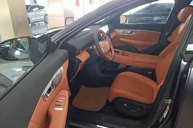 Used Deepal S07 2026 230Ultra with Huawei Qiankun ADS SE Edition Driver Seat