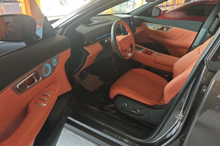Used Deepal S07 2026 230Ultra with Huawei Qiankun ADS SE Edition Driver Seat