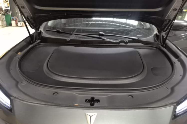 Used Deepal S07 2026 230Ultra with Huawei Qiankun ADS SE Edition Engine Bay