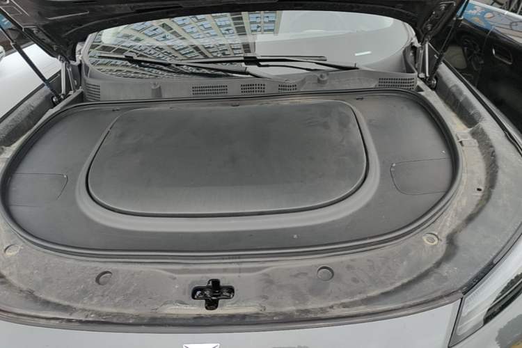 Used Deepal S07 2026 230Ultra with Huawei Qiankun ADS SE Edition Engine Bay