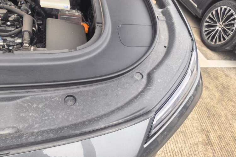 Used Deepal S07 2026 230Ultra with Huawei Qiankun ADS SE Edition Engine Bay Left