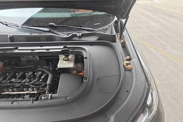Used Deepal S07 2026 230Ultra with Huawei Qiankun ADS SE Edition Engine Bay Left