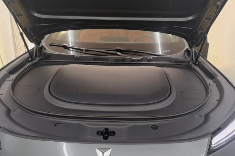 Used Deepal S07 2026 230Ultra with Huawei Qiankun ADS SE Edition Engine Bay