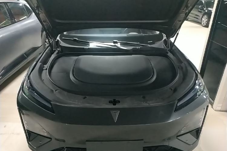 Used Deepal S07 2026 230Ultra with Huawei Qiankun ADS SE Edition Engine Bay