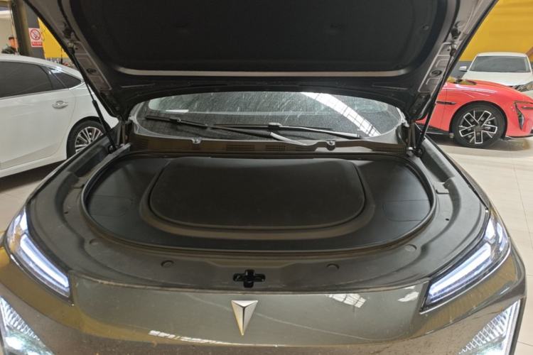 Used Deepal S07 2026 230Ultra with Huawei Qiankun ADS SE Edition Engine Bay