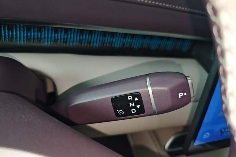 Used Deepal S07 2026 230Ultra with Huawei Qiankun ADS SE Edition Gear Lever
