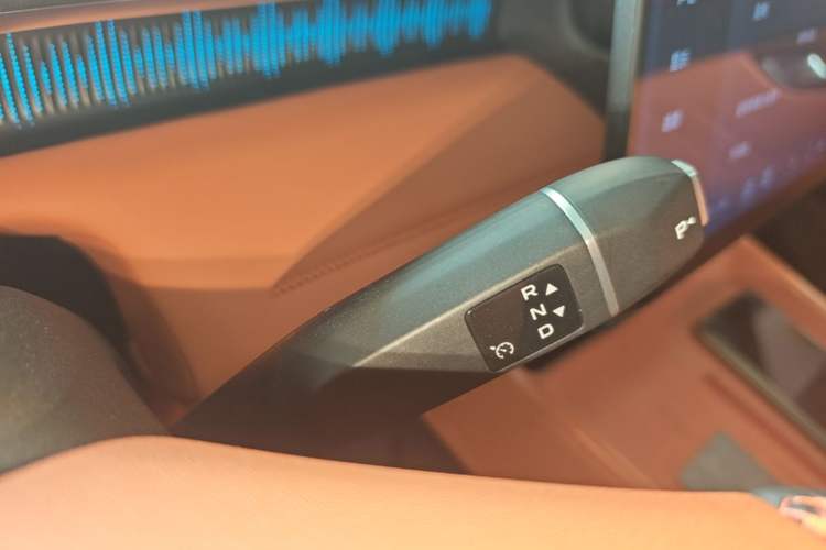 Used Deepal S07 2026 230Ultra with Huawei Qiankun ADS SE Edition Gear Lever
