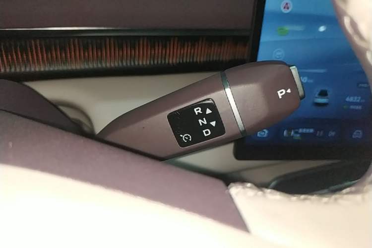 Used Deepal S07 2026 230Ultra with Huawei Qiankun ADS SE Edition Gear Lever