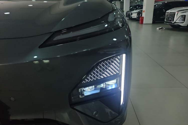 Used Deepal S07 2026 230Ultra with Huawei Qiankun ADS SE Edition Left Front Headlight