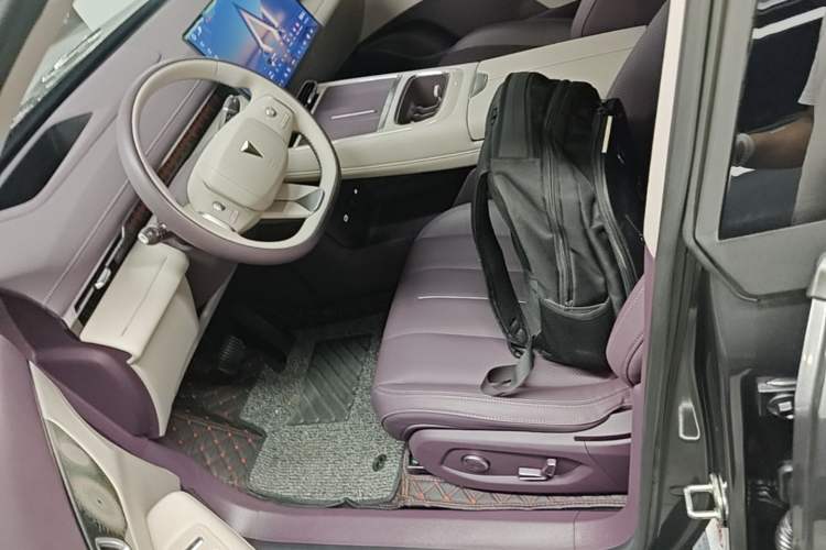 Used Deepal S07 2026 230Ultra with Huawei Qiankun ADS SE Edition Left Front Seat
