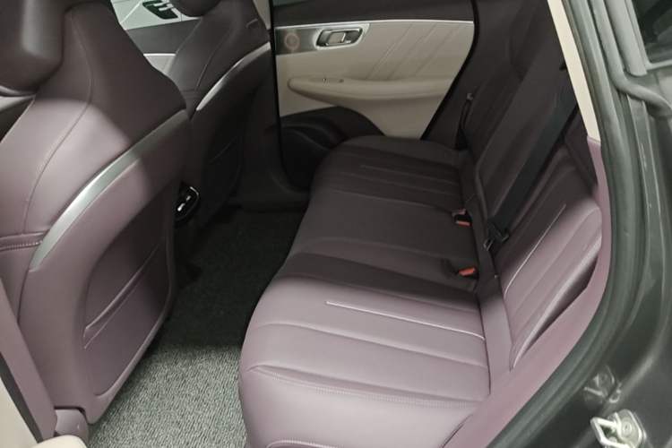 Used Deepal S07 2026 230Ultra with Huawei Qiankun ADS SE Edition Left Rear Seat