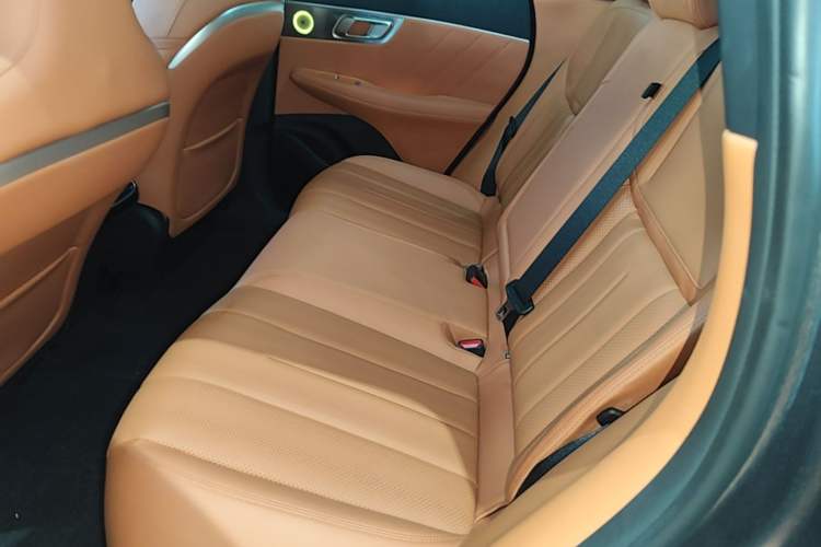 Used Deepal S07 2026 230Ultra with Huawei Qiankun ADS SE Edition Left Rear Seat