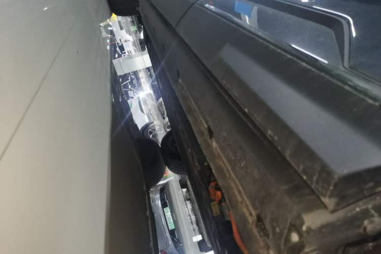 Used Deepal S07 2026 230Ultra with Huawei Qiankun ADS SE Edition Left Side Sill
