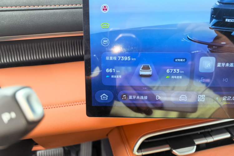 Used Deepal S07 2026 230Ultra with Huawei Qiankun ADS SE Edition Odometer Close Up