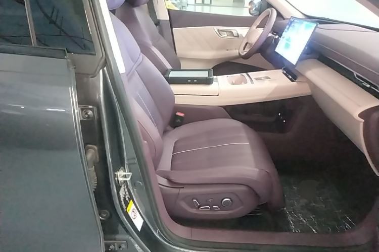 Used Deepal S07 2026 230Ultra with Huawei Qiankun ADS SE Edition Right Front Seat