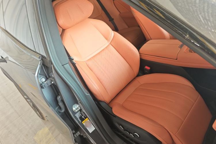 Used Deepal S07 2026 230Ultra with Huawei Qiankun ADS SE Edition Right Front Seat