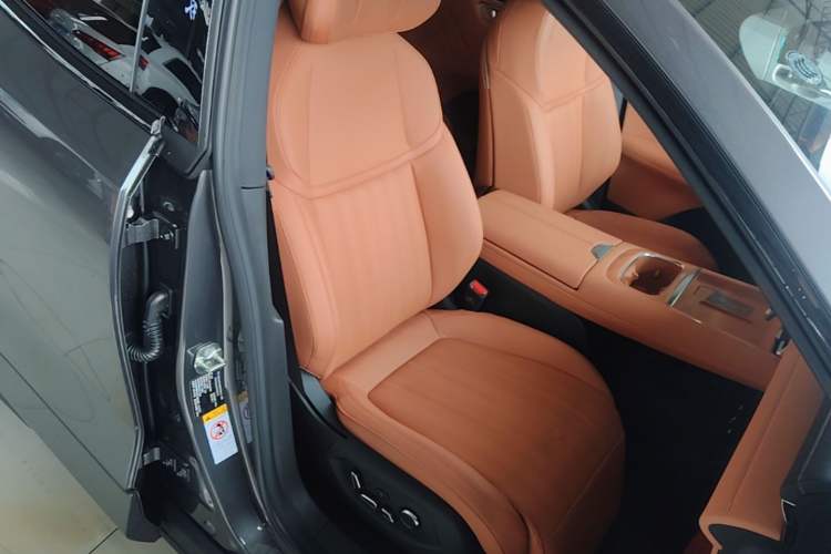 Used Deepal S07 2026 230Ultra with Huawei Qiankun ADS SE Edition Right Front Seat