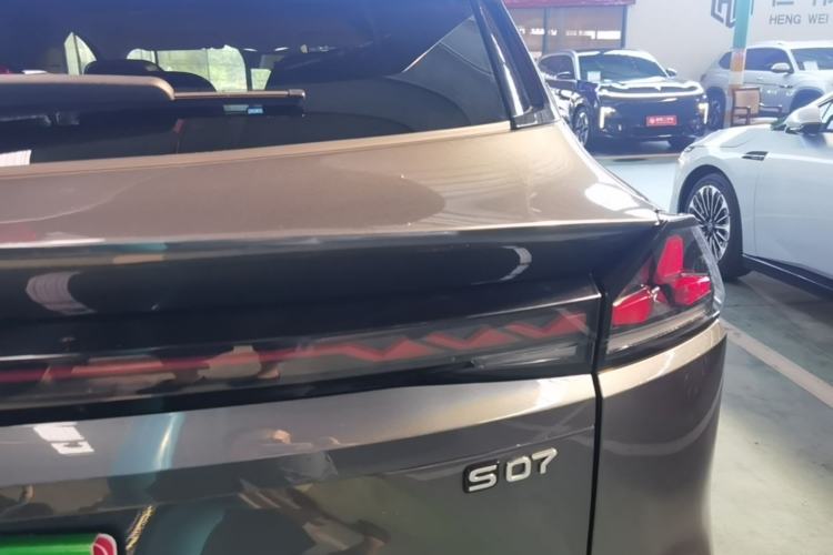 Used Deepal S07 2026 230Ultra with Huawei Qiankun ADS SE Edition Right Rear Taillight