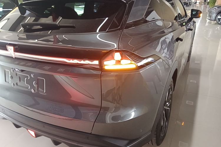 Used Deepal S07 2026 230Ultra with Huawei Qiankun ADS SE Edition Right Rear Taillight