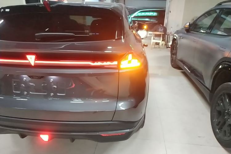 Used Deepal S07 2026 230Ultra with Huawei Qiankun ADS SE Edition Right Rear Taillight
