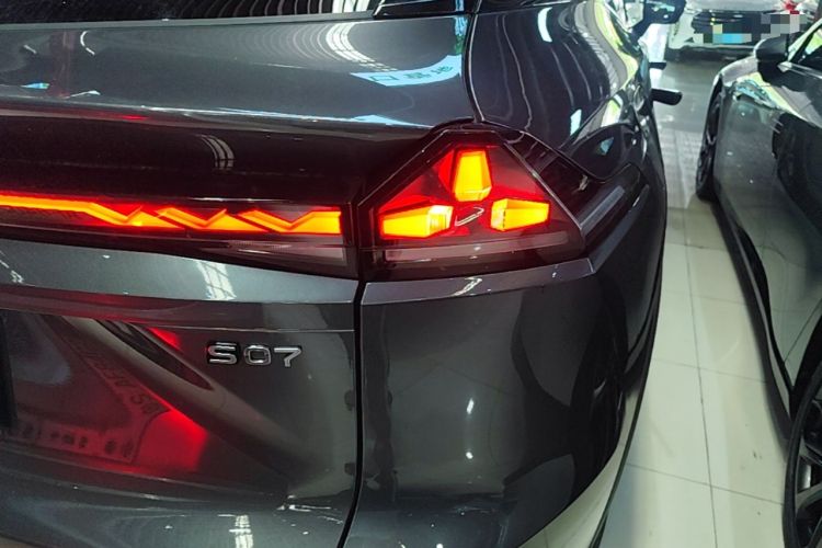 Used Deepal S07 2026 230Ultra with Huawei Qiankun ADS SE Edition Right Rear Taillight