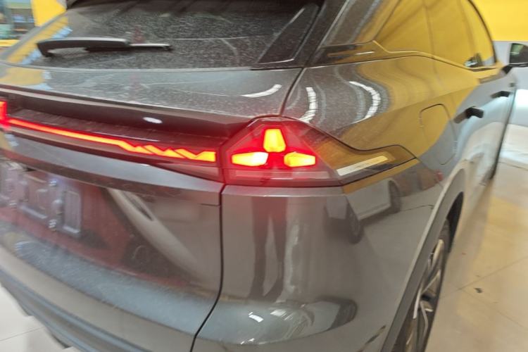 Used Deepal S07 2026 230Ultra with Huawei Qiankun ADS SE Edition Right Rear Taillight