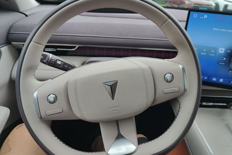 Used Deepal S07 2026 230Ultra with Huawei Qiankun ADS SE Edition Steering Wheel
