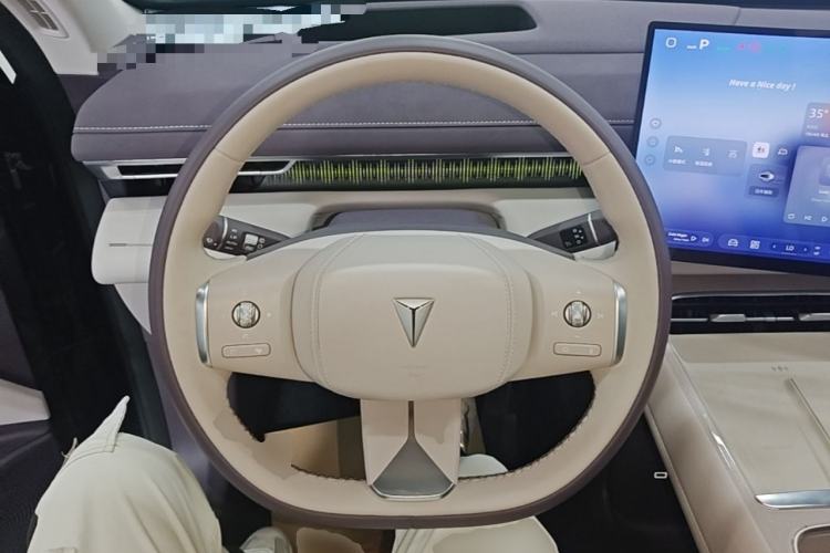 Used Deepal S07 2026 230Ultra with Huawei Qiankun ADS SE Edition Steering Wheel