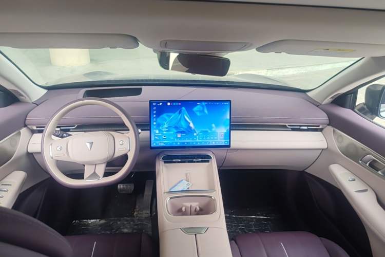 Used Deepal S07 2026 230Ultra with Huawei Qiankun ADS SE Edition Center Console