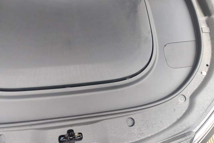 Used Deepal S07 2026 230Ultra with Huawei Qiankun ADS SE Edition Engine Bay Left