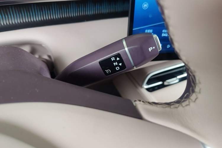 Used Deepal S07 2026 Model 550Ultra Huawei Qiankun ADS SE Edition Gear Lever