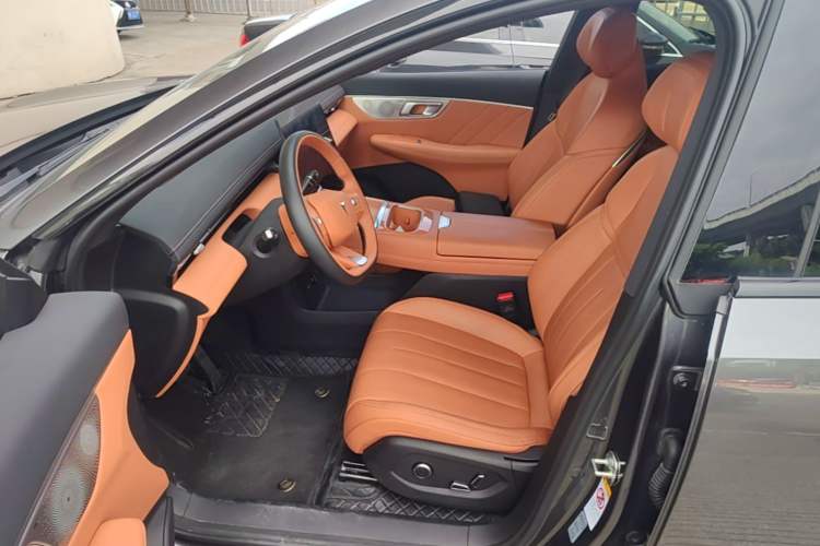 Used Deepal S07 2026 230Ultra with Huawei Qiankun ADS SE Edition Left Front Seat