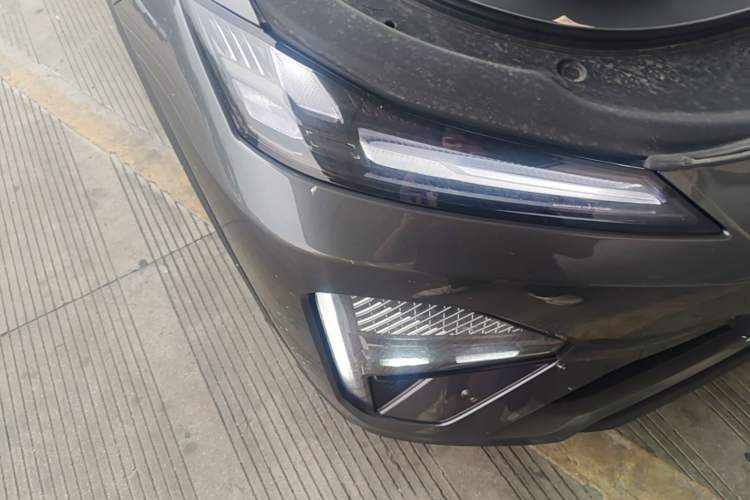 Used Deepal S07 2026 230Ultra with Huawei Qiankun ADS SE Edition Right Front Headlight